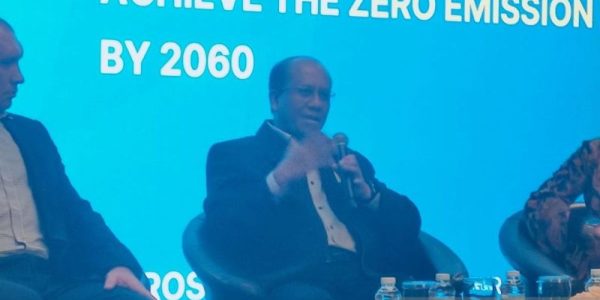 PLN  butuh pembangunan ekonomi 155 miliar dolar AS untuk bangun energi hijau