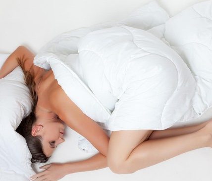 Semakin Cepat Menstruasi Pertama Semakin Dini Menopause, Benarkah?