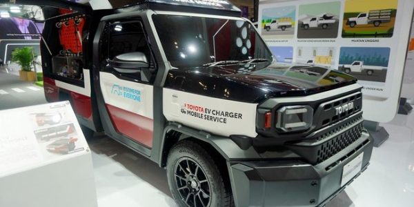 Tepergok Kamera Netizen, Toyota Akui Uji Jalan Rangga dalam Indonesia